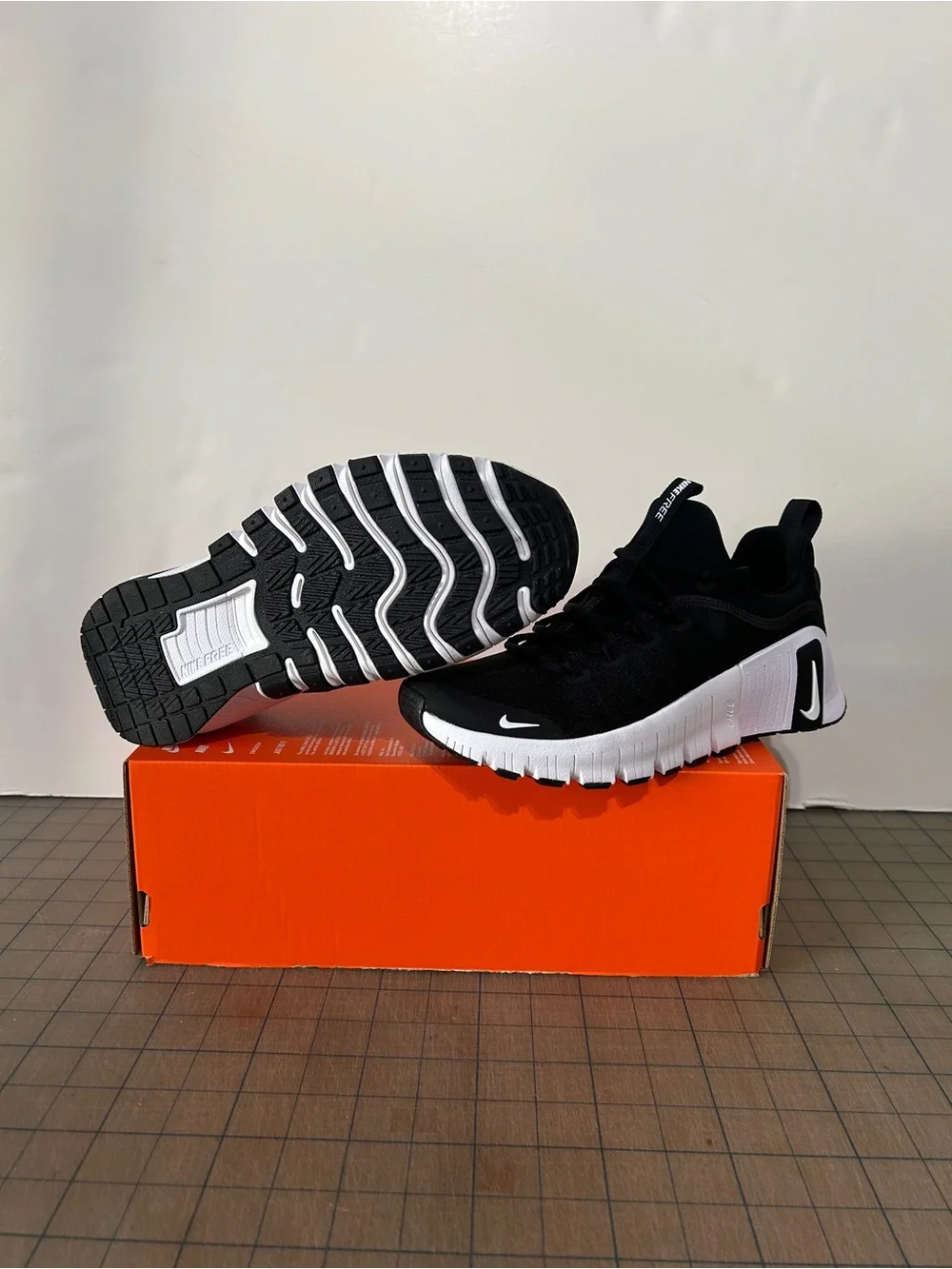 Nike Free Metcon 6 ‘Black White’ Womens